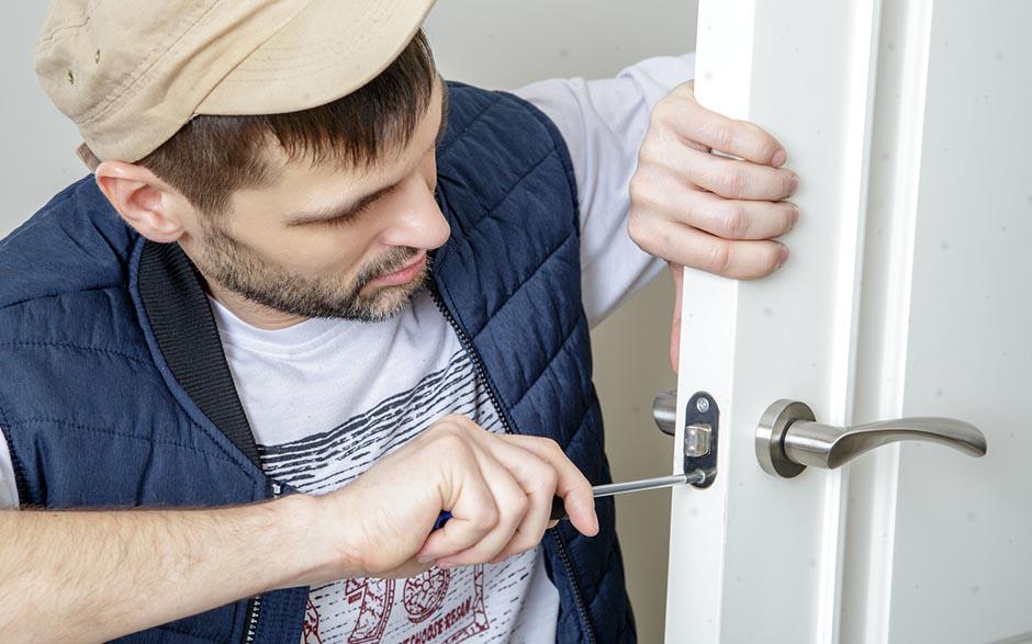 porte intérieure bloquée Paris 15